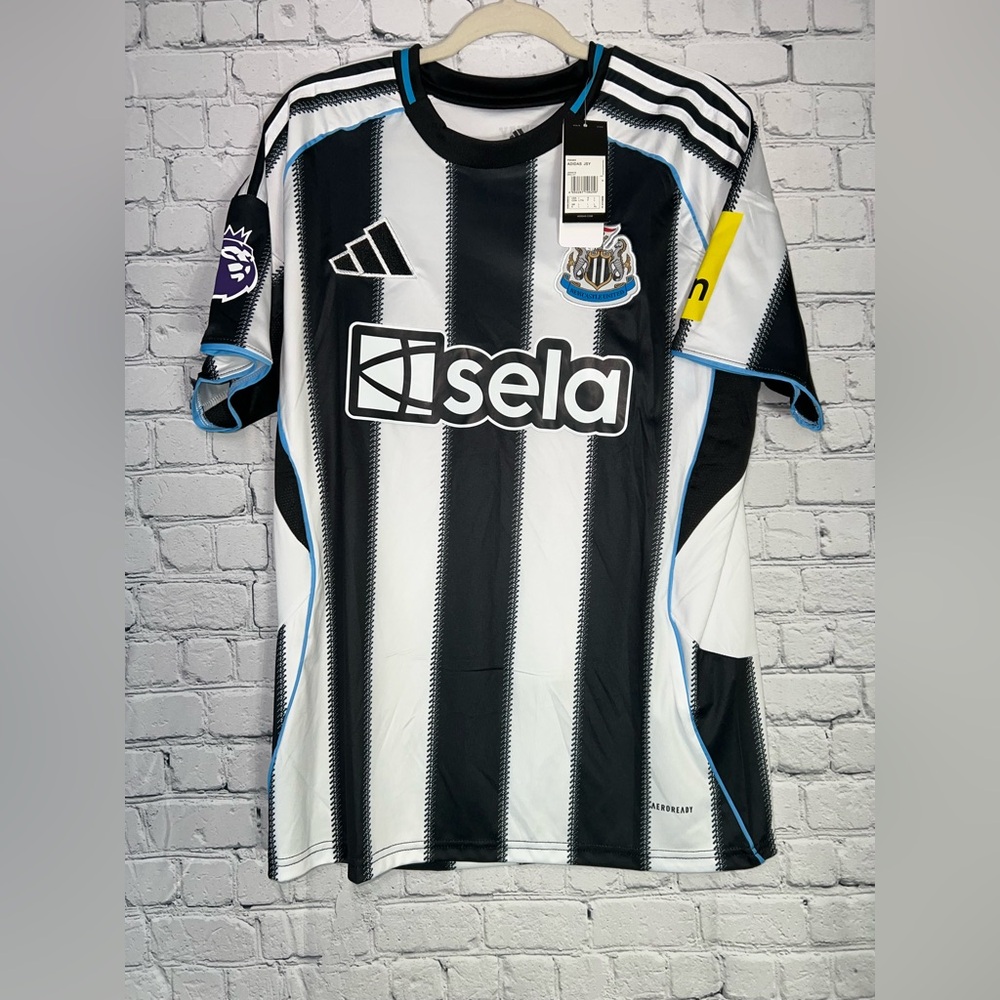 Newcastle United 24/25 Soccer Jersey Bruno G. - NEW WITH‎ TAGS ⚽️💯🔥